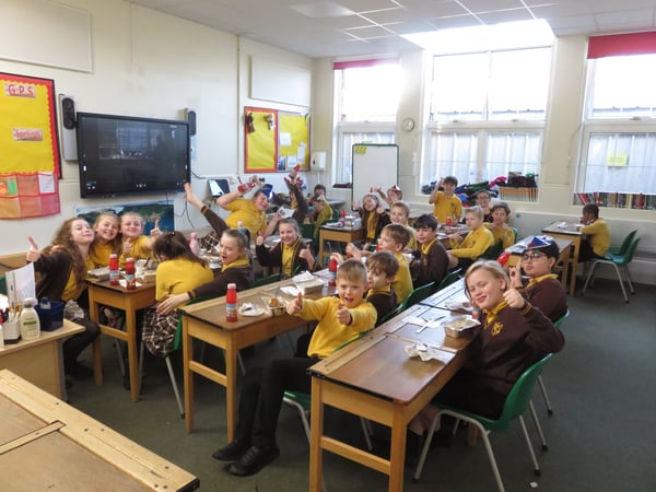 CO2 monitors for all state school classrooms from September